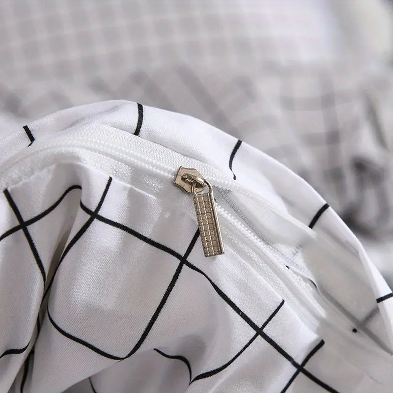 Modern White Square Duvet Cover Set – Elegant & Cozy Bedding